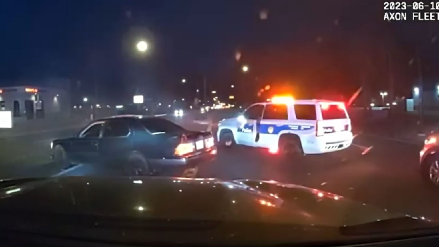 Arizona Cops End Chase Using Grappler Bumper The Auto Wire