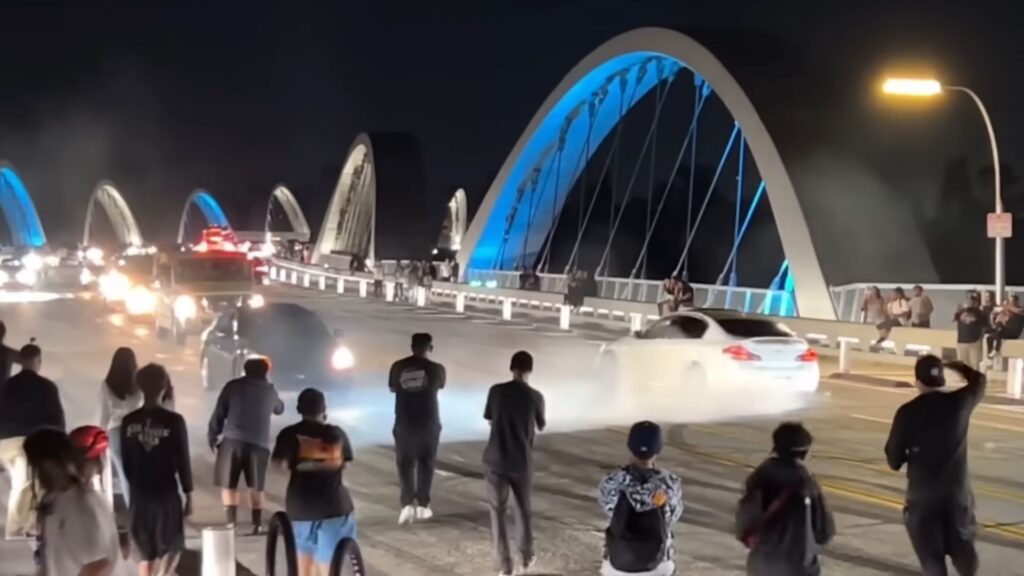 Los Angeles Police Make Street Takeover Bust - The Auto Wire