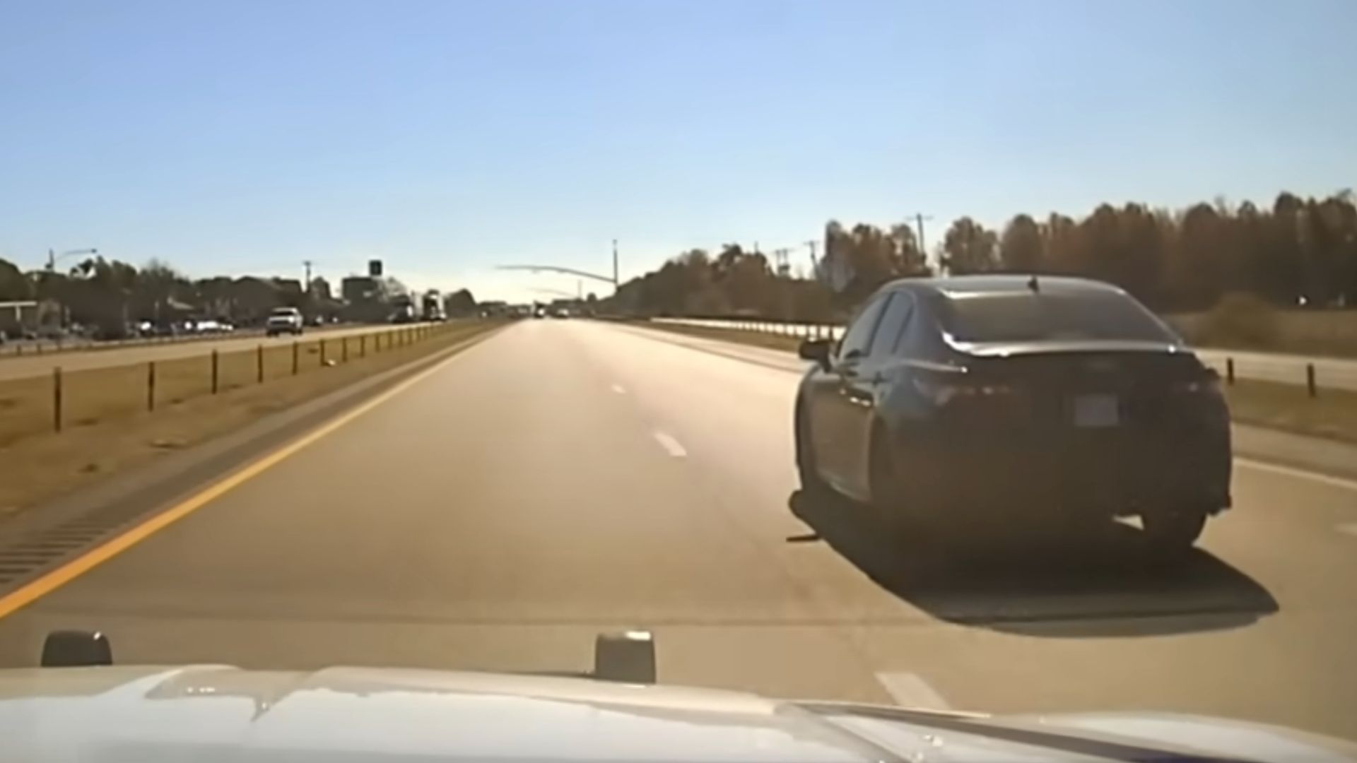 Toyota Camry Tries Teaching Arkansas State Police A Lesson