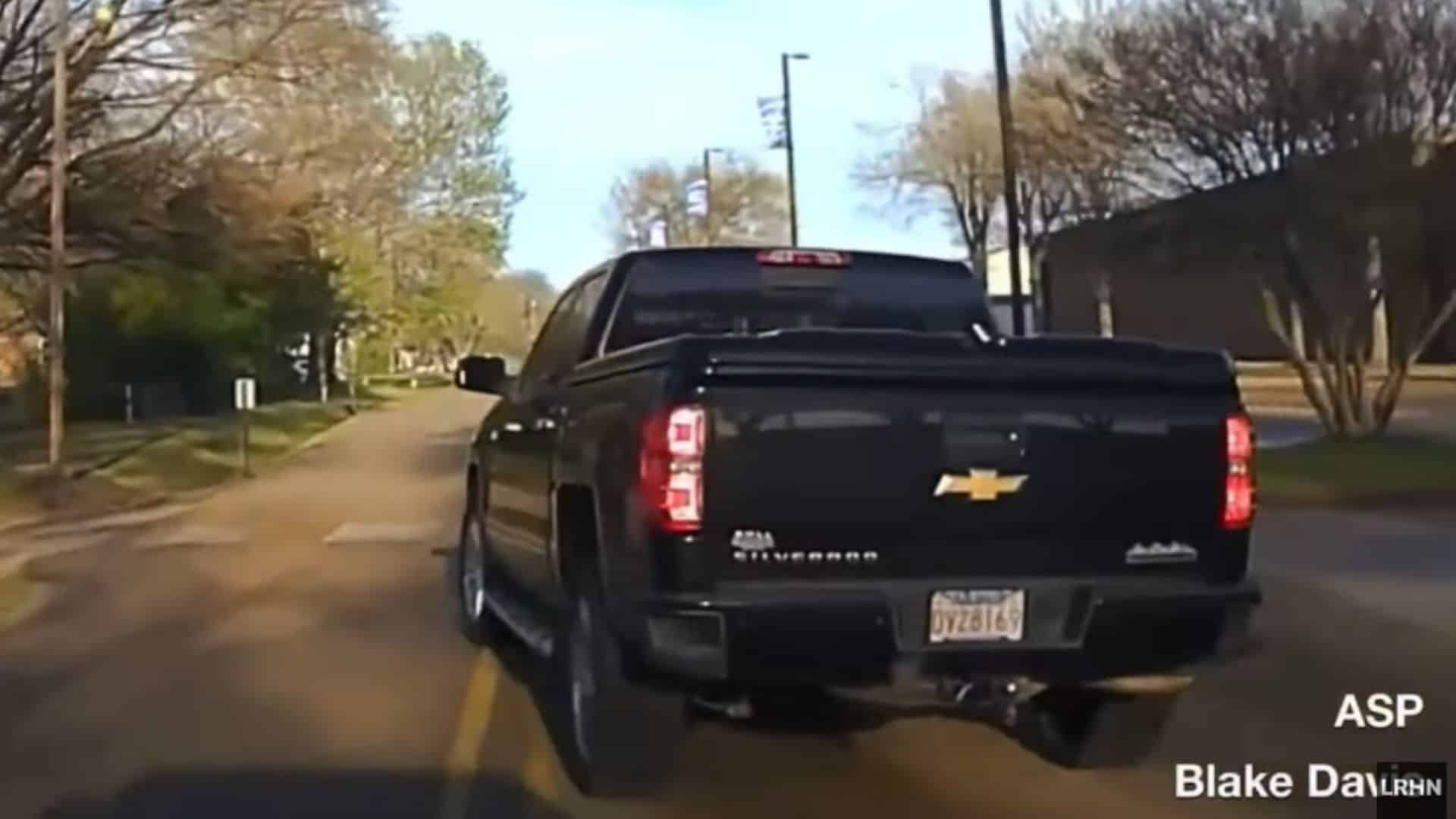 Silverado Driver Thinks He’s Playing A Game Of Tag