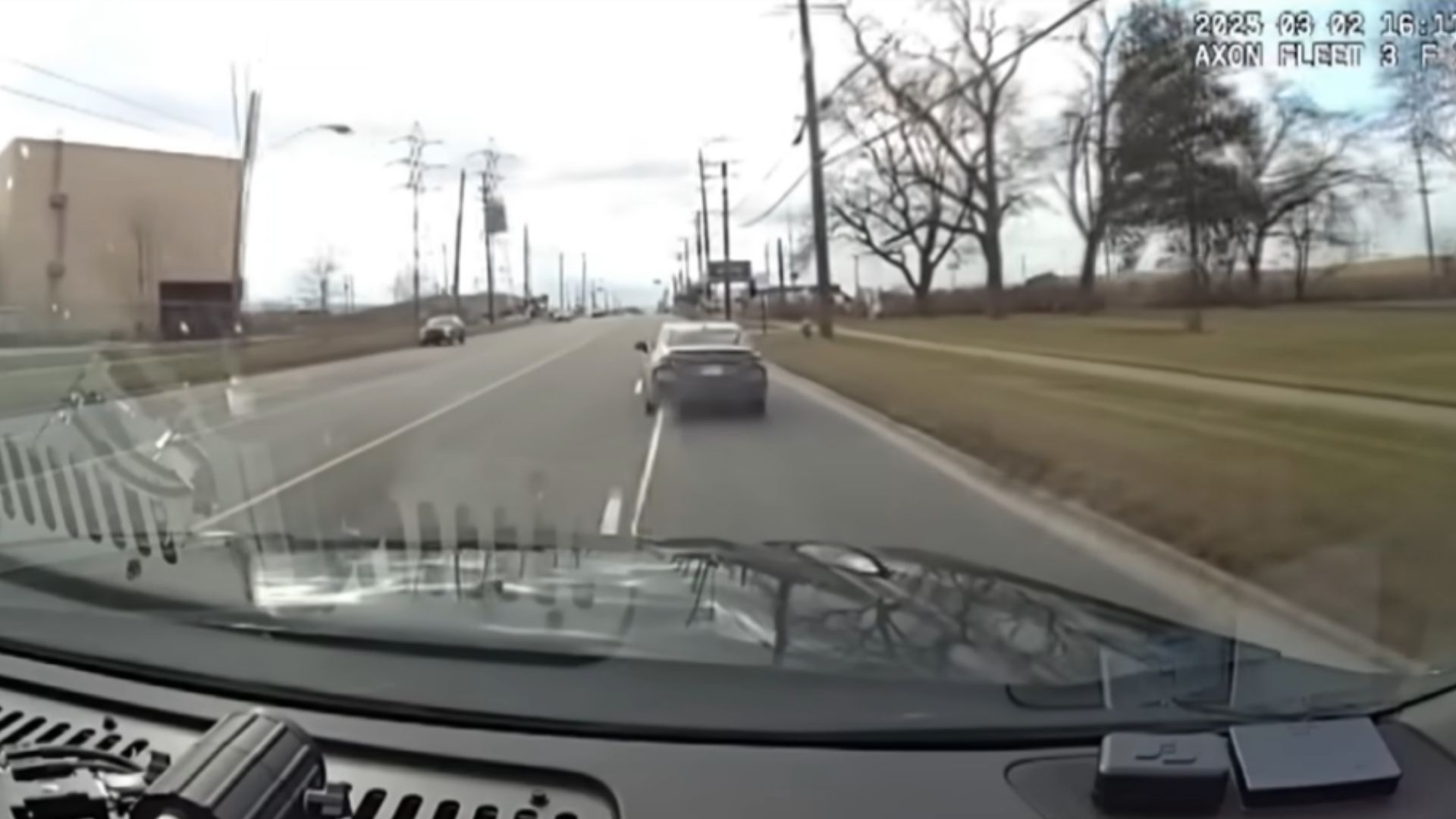 Image via Police Insider/YouTube