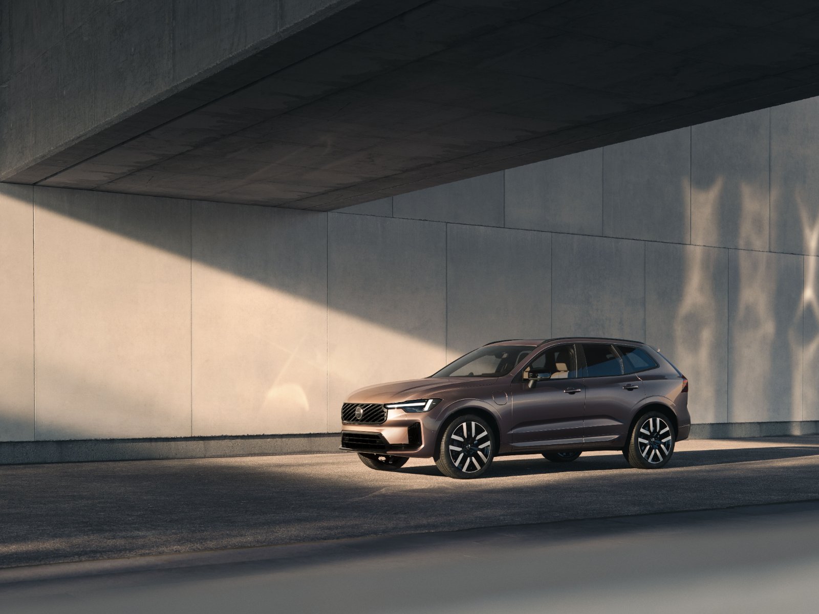 Volvo XC60 long-range plug-in hybrid shown front three-quarter