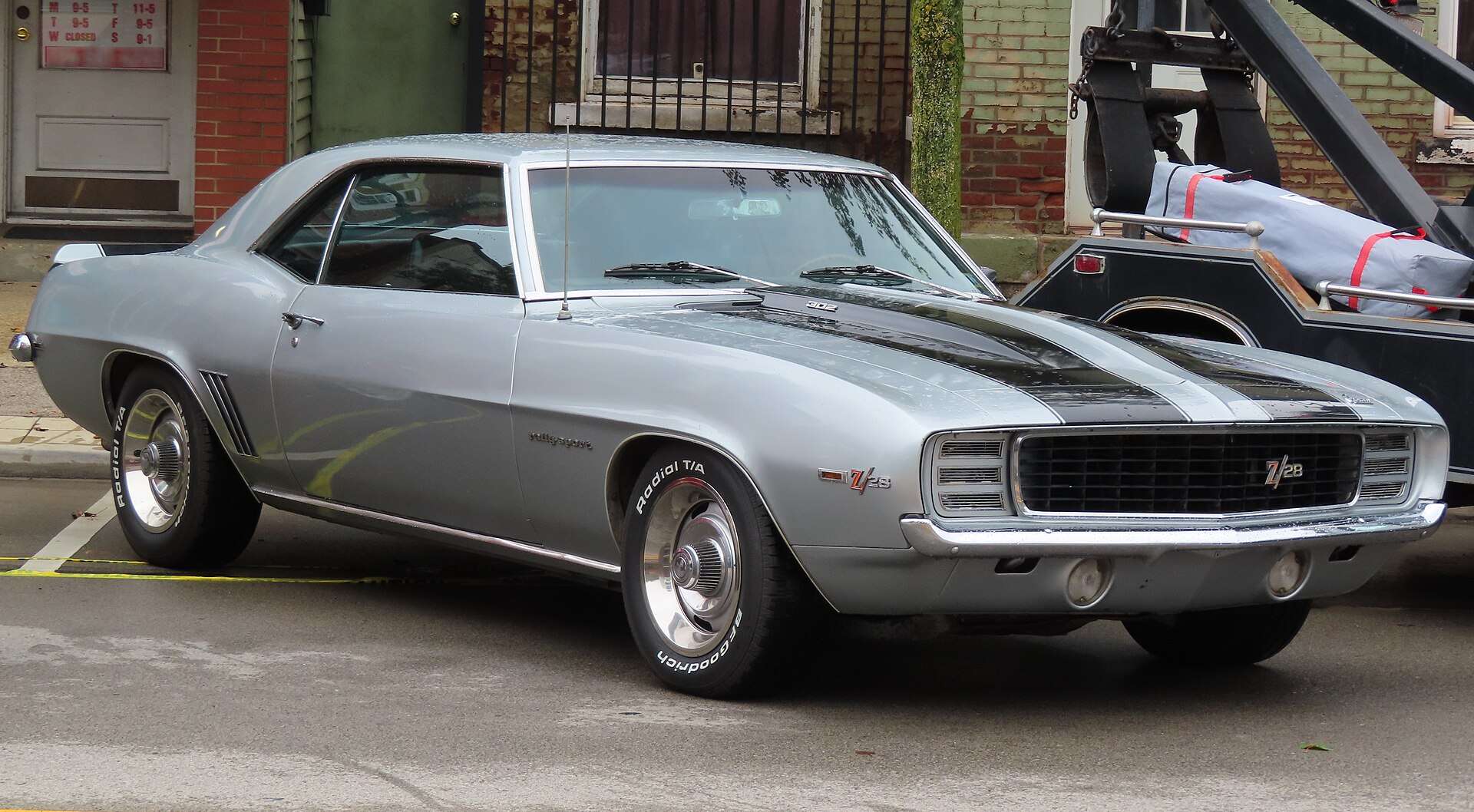 1969 Chevrolet Camaro Z28 Rally Sport, front three-quarter view