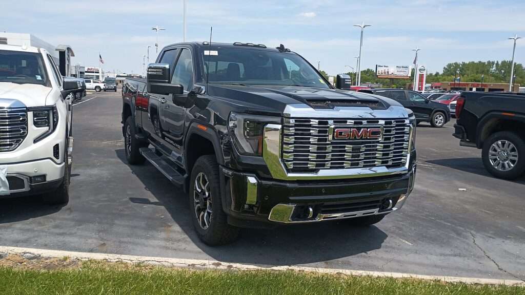 Front view of a 2024 GMC Sierra 2500HD Denali