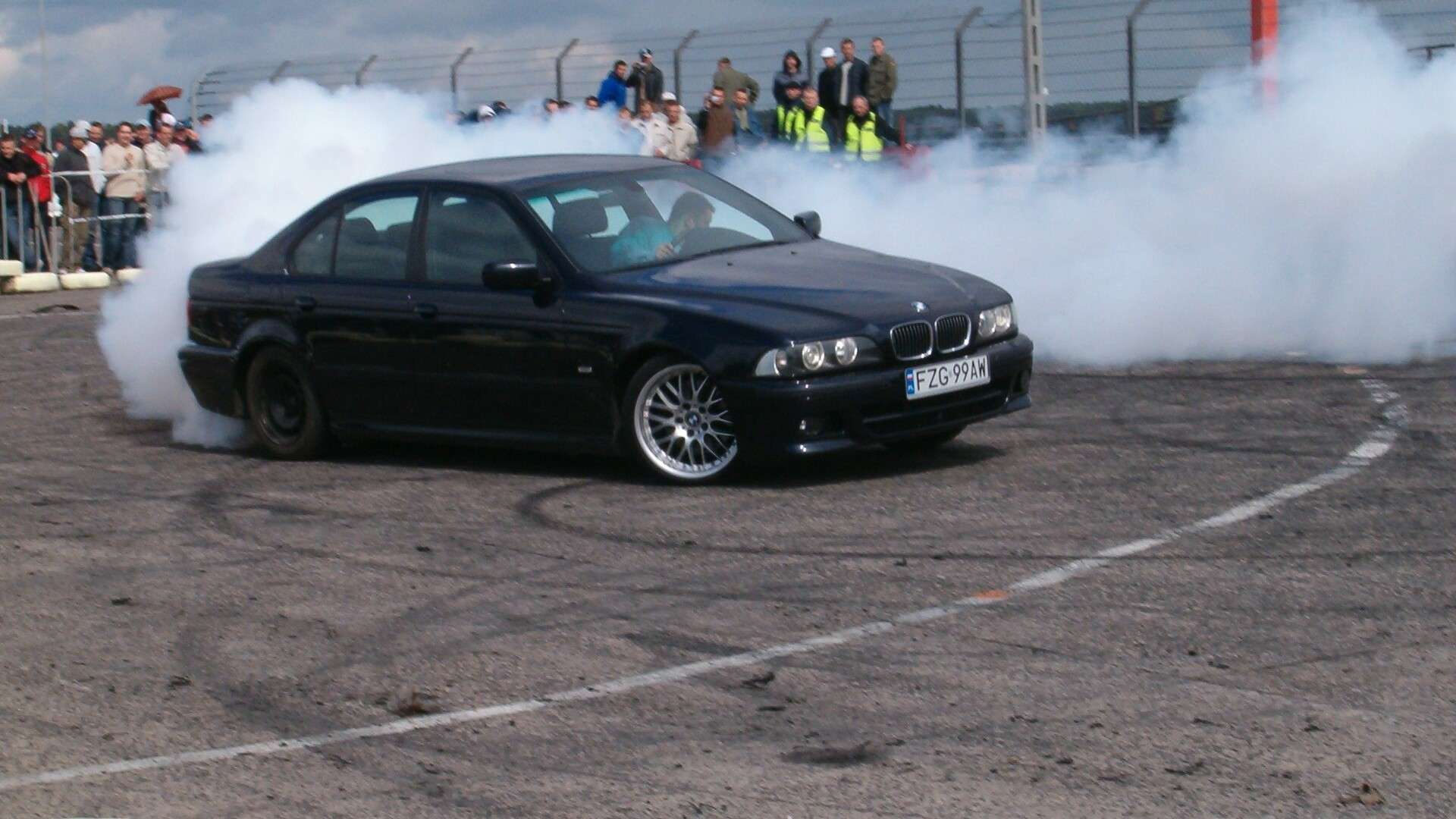 Burnout BMW 5 e39 PL 948