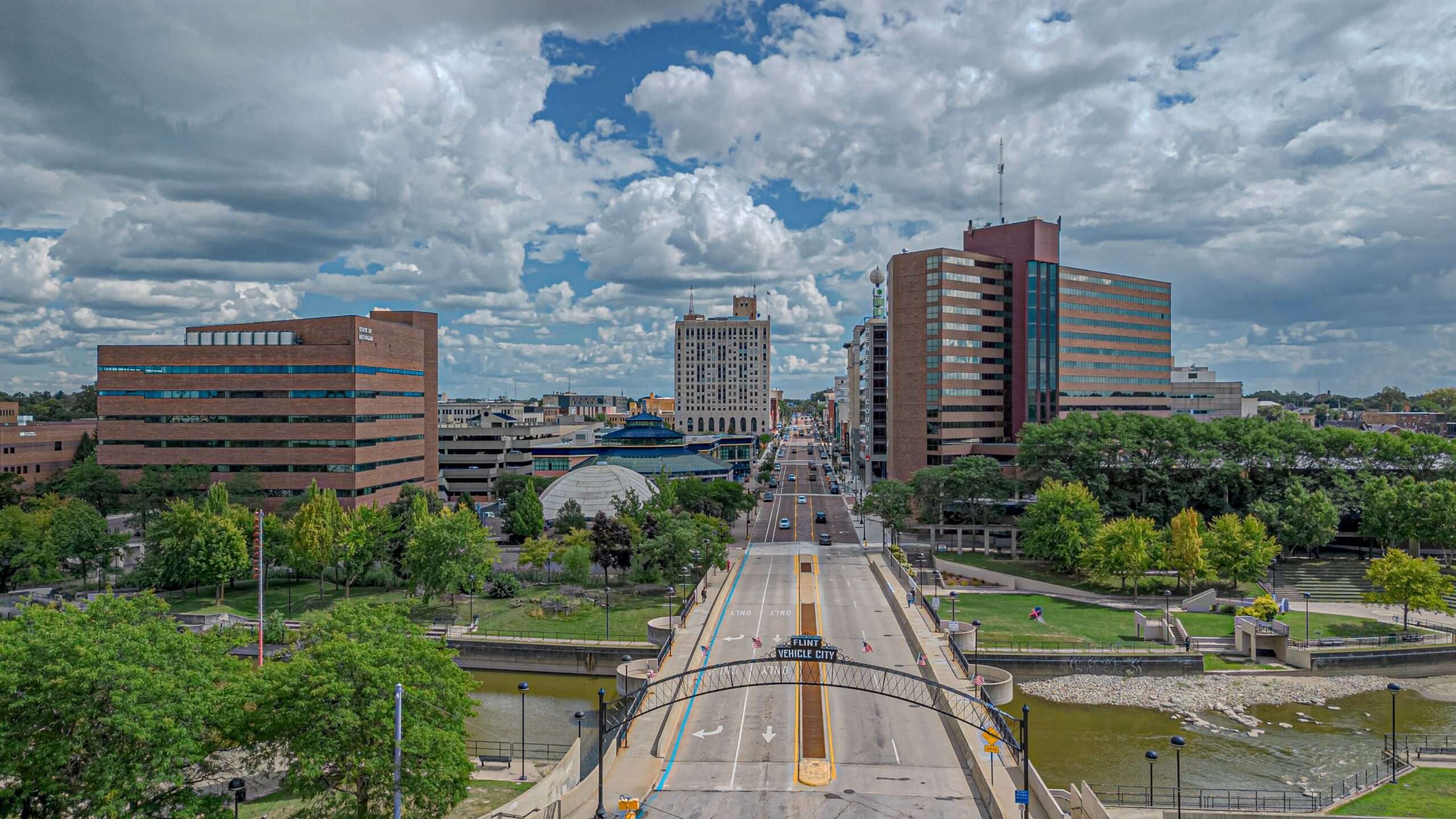 Aerial view of downtown Flint, Michigan, and the Flint River
