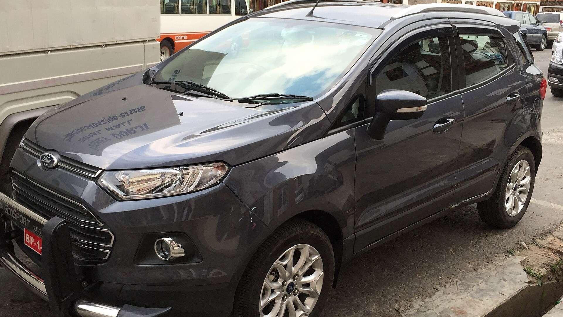 Ford EcoSport Front