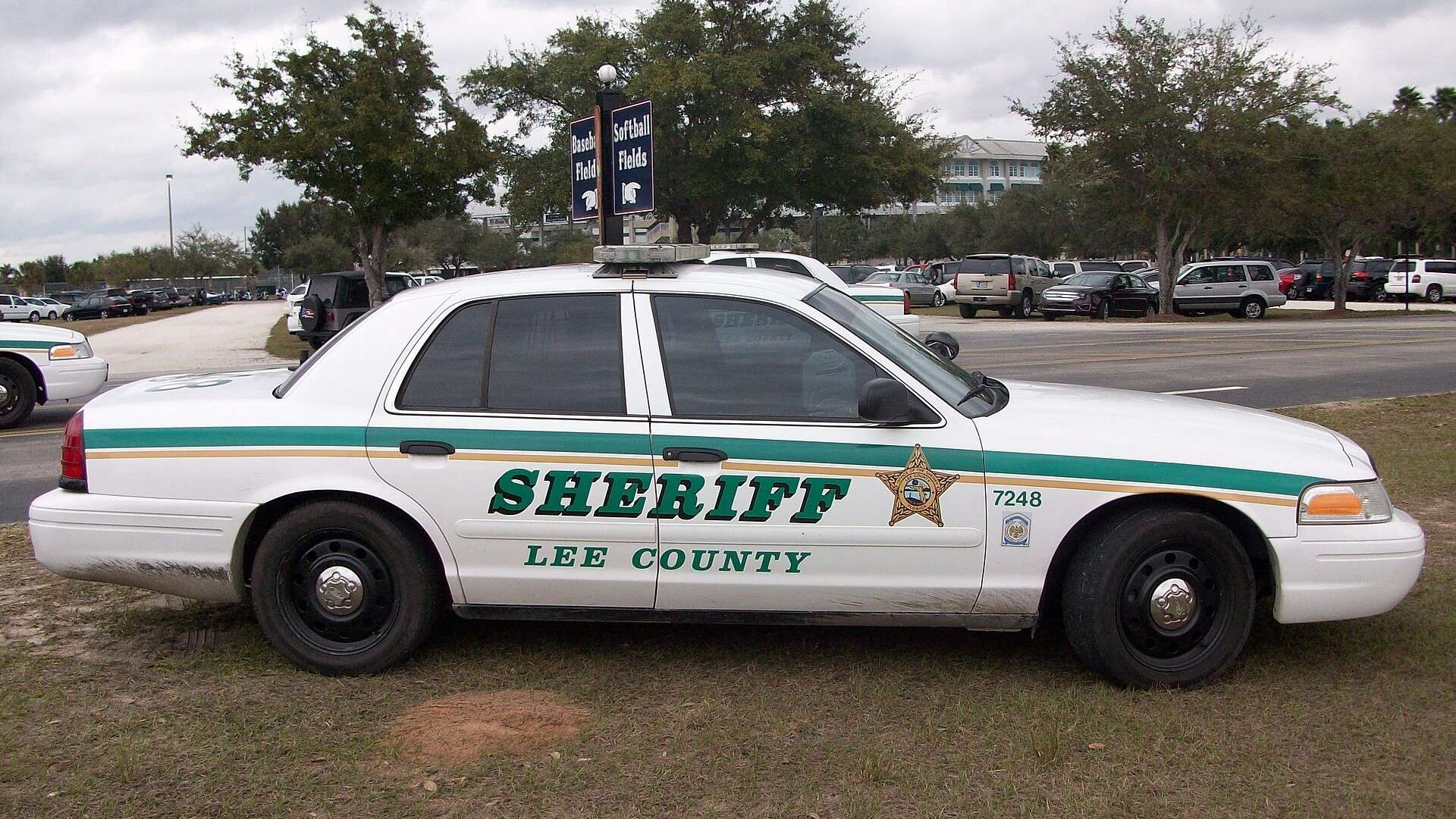 LCSO patrol car